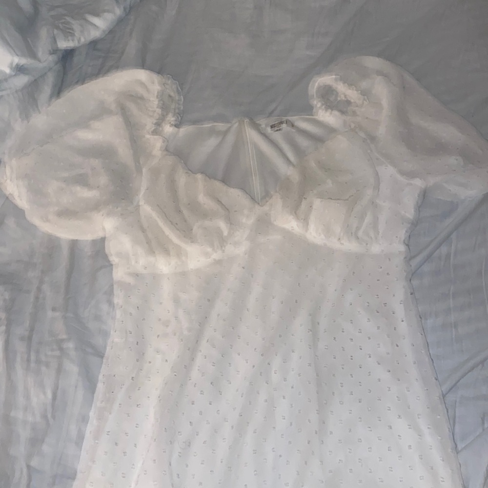 brand new wore once on halloween and never again